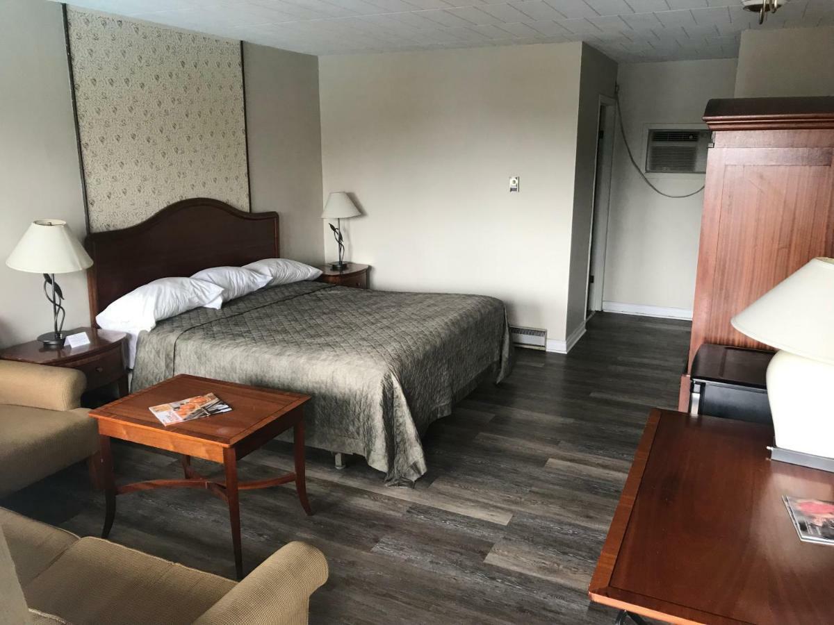 Rainbow Motor Inn - Fallsview Niagara Bagian luar foto