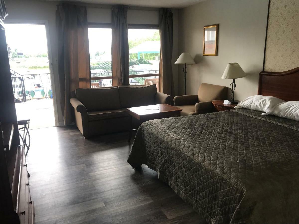Rainbow Motor Inn - Fallsview Niagara Bagian luar foto