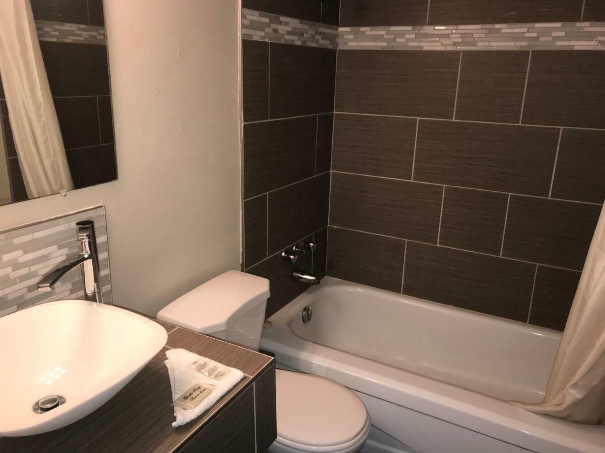 Rainbow Motor Inn - Fallsview Niagara Bagian luar foto